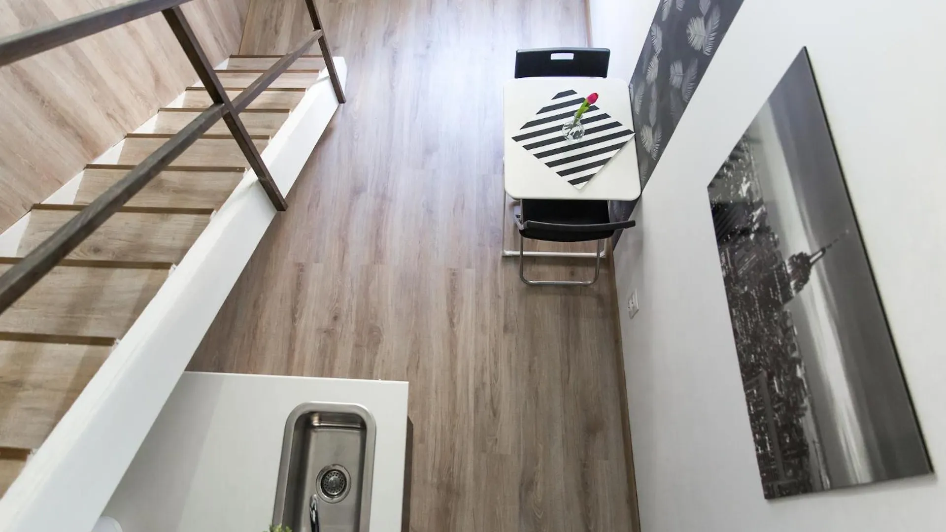Budapest Central Private Lofts 0*,